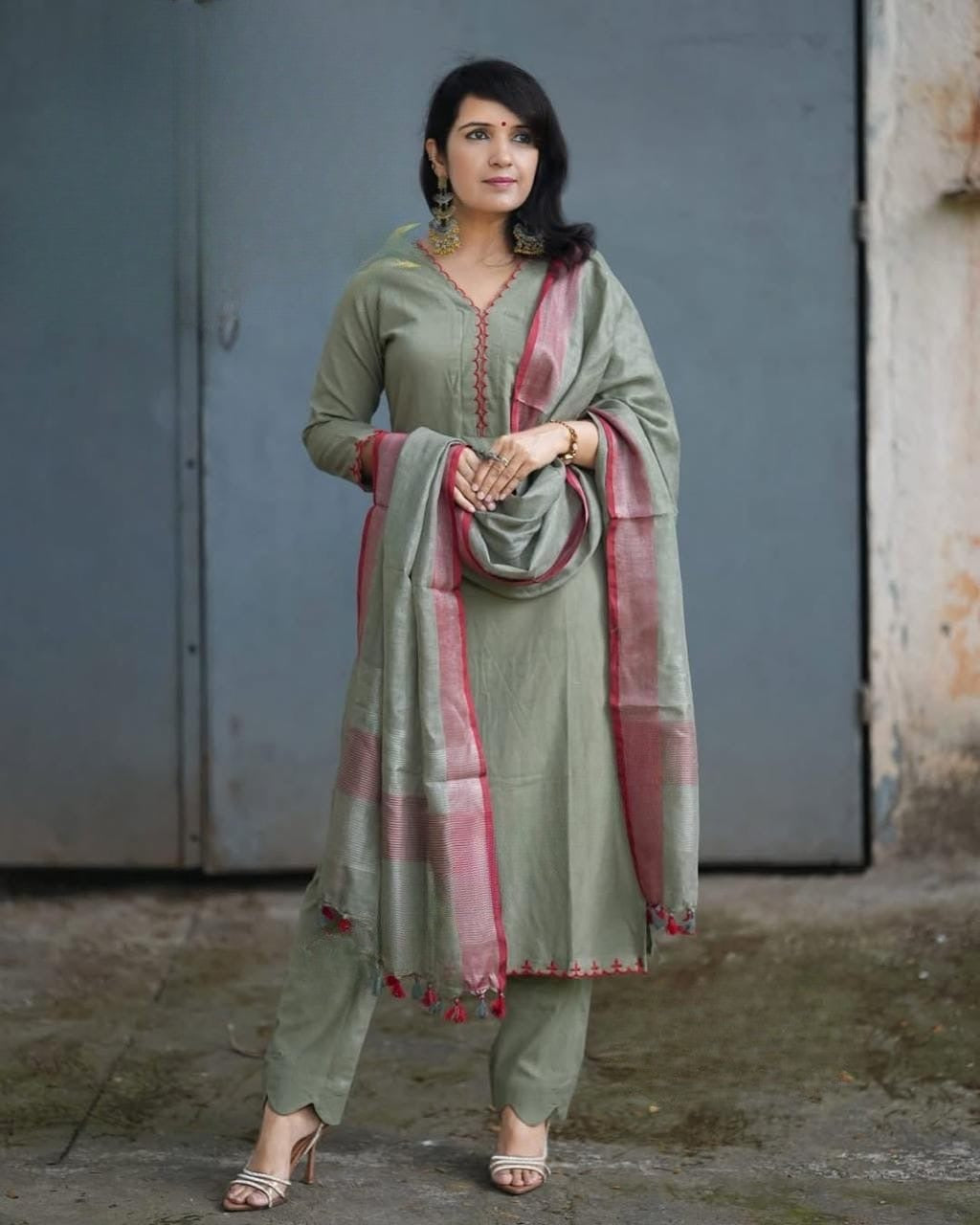 Sage Green Printed Kurta Set with Pink Dupatta