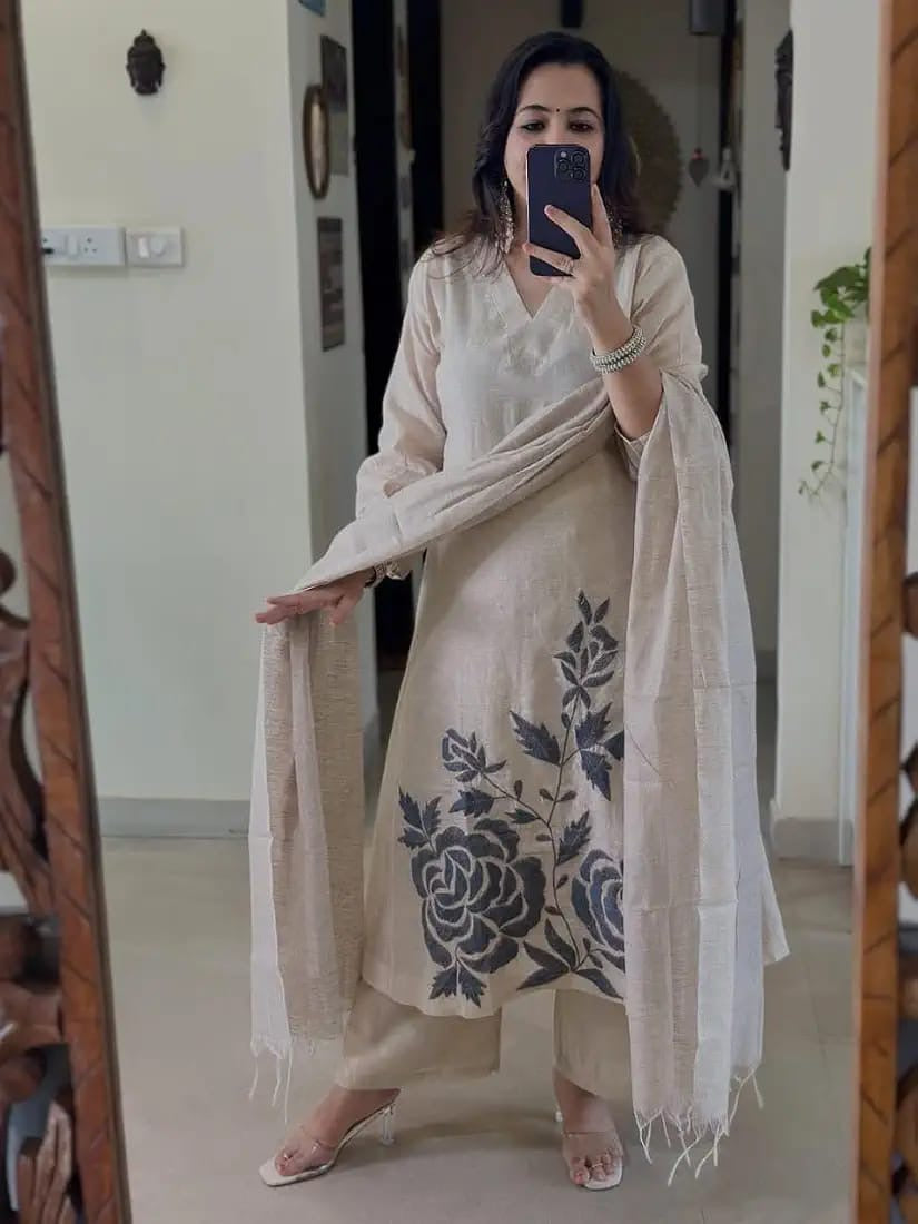 Ivory Floral Printed Kurta Set