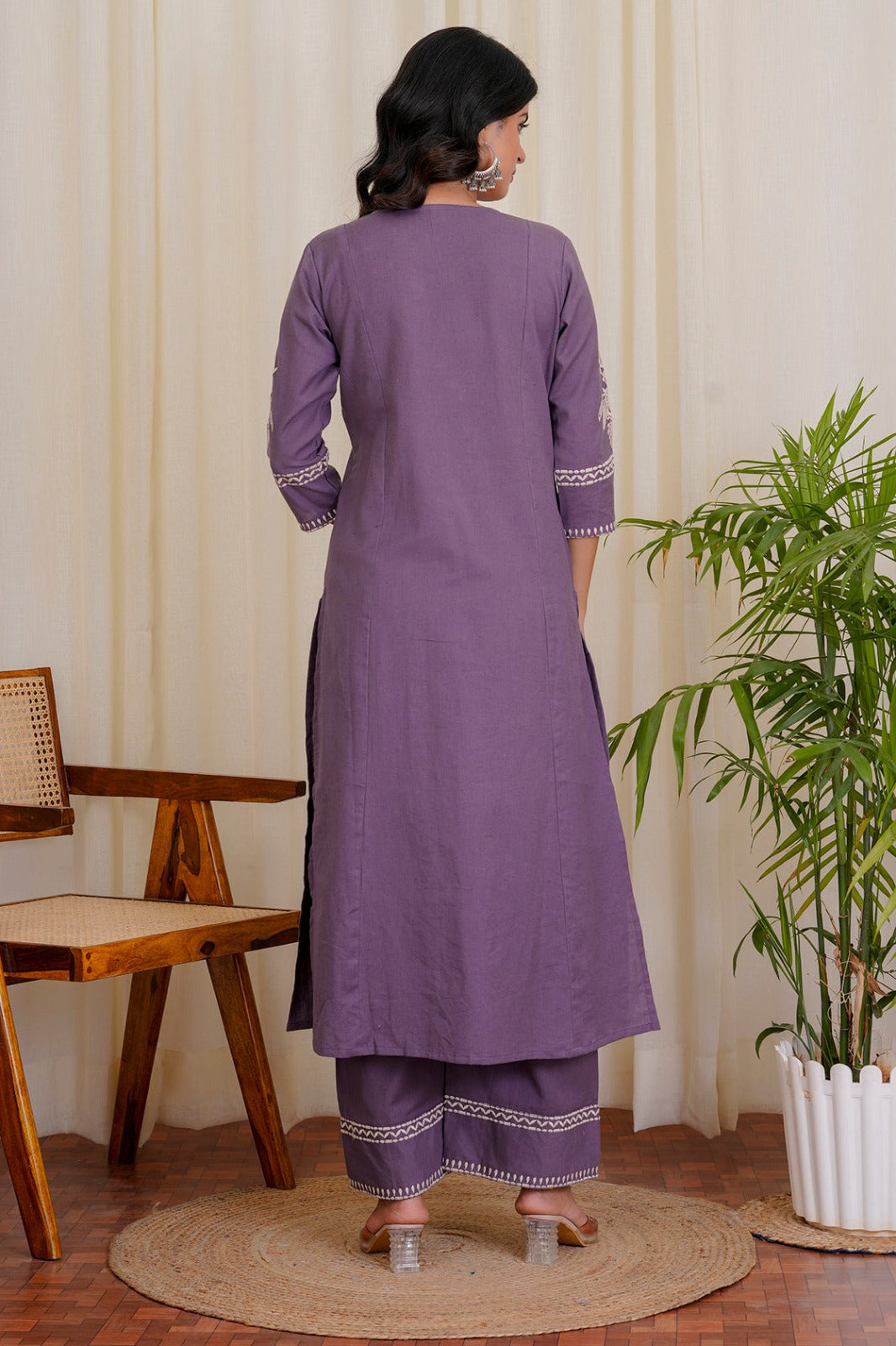 Mauve Purple Embroidered Kurta with White Floral Threadwork