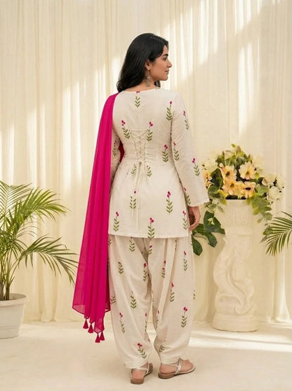 White Floral Printed Kurta Salwar Set with Pink Dupatta