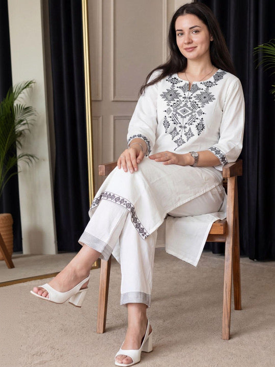 White Embroidered Straight Kurta
